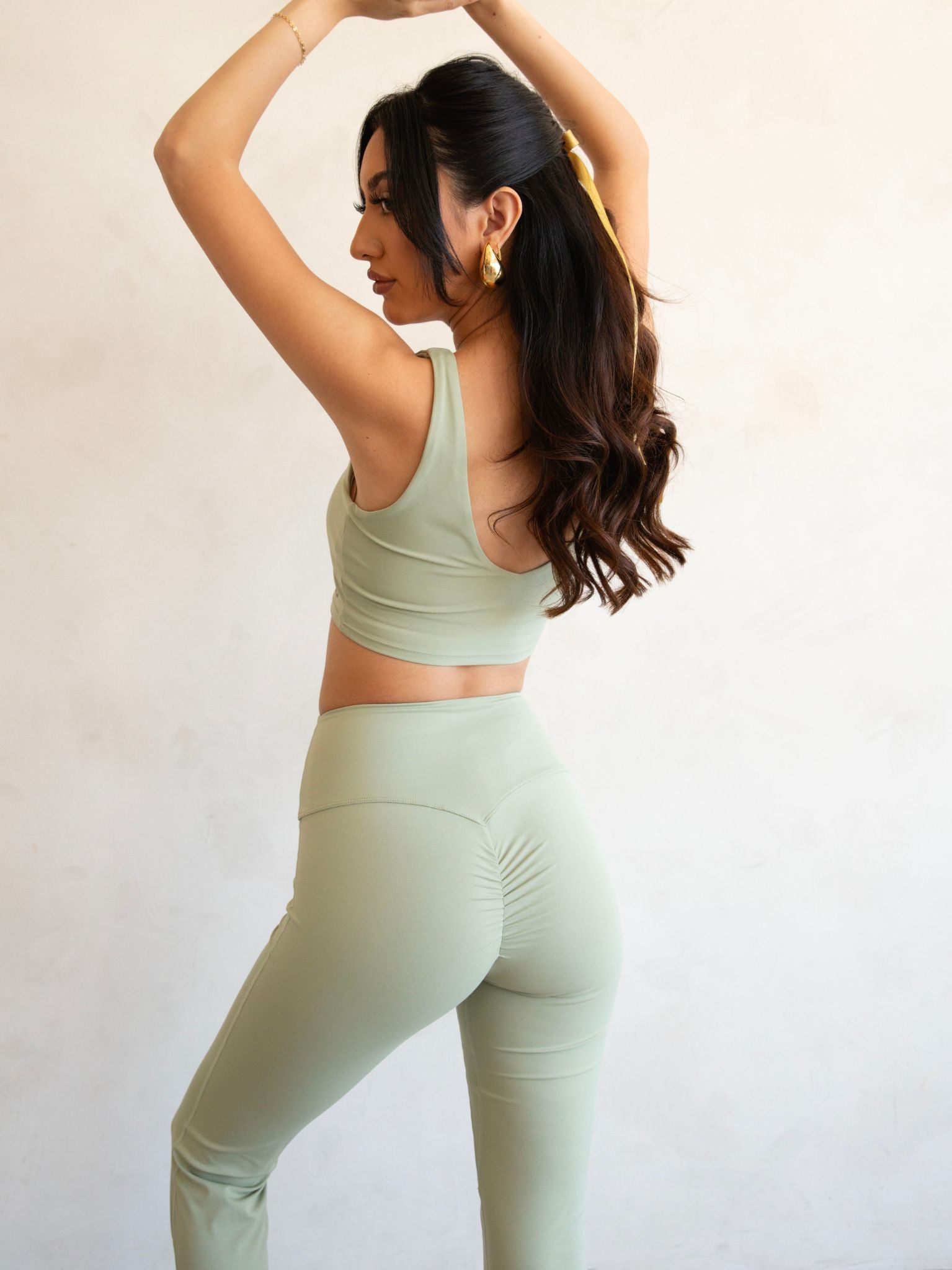 Best Flare Yoga Pant In 2023 - Top 10 Flare Yoga Pants Review 