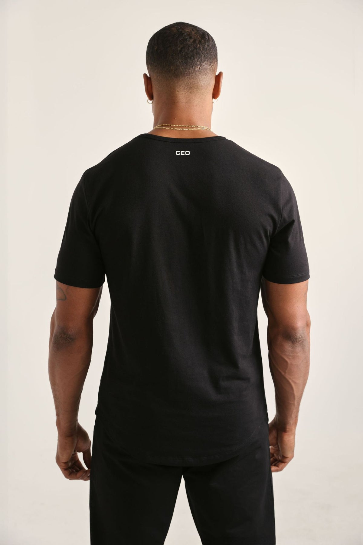 Black Essentials Men’s T-Shirt